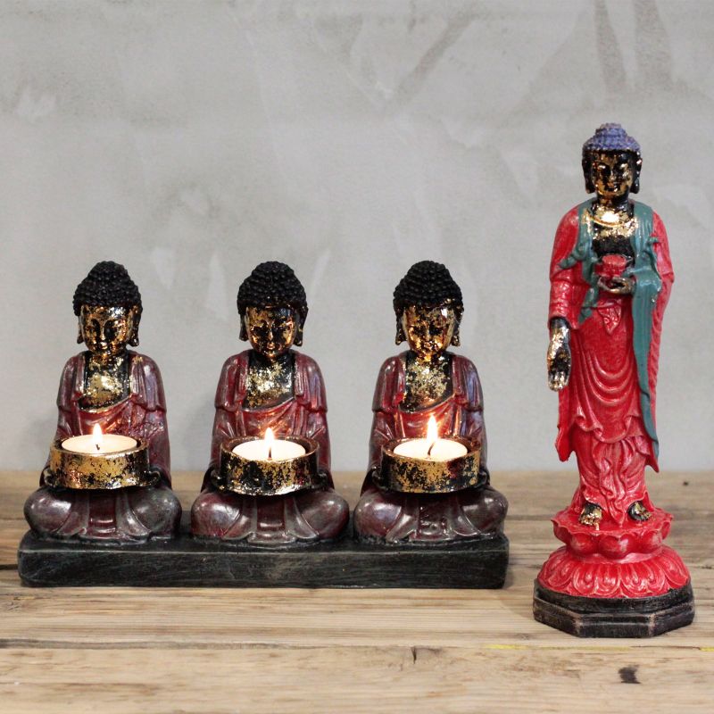 Antike Buddha Statue- Stehen