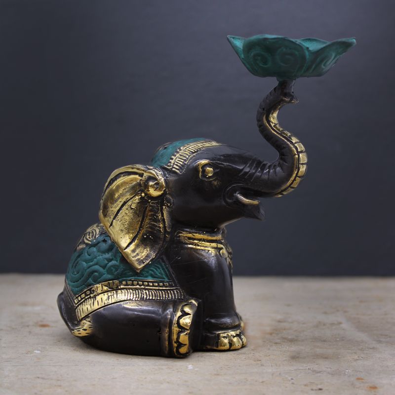 Mittlerer antiker Kerzenhalter - Elefant