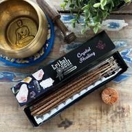 Spirituelle Räucherstäbchen und Keramikhalter - Kristallheilung