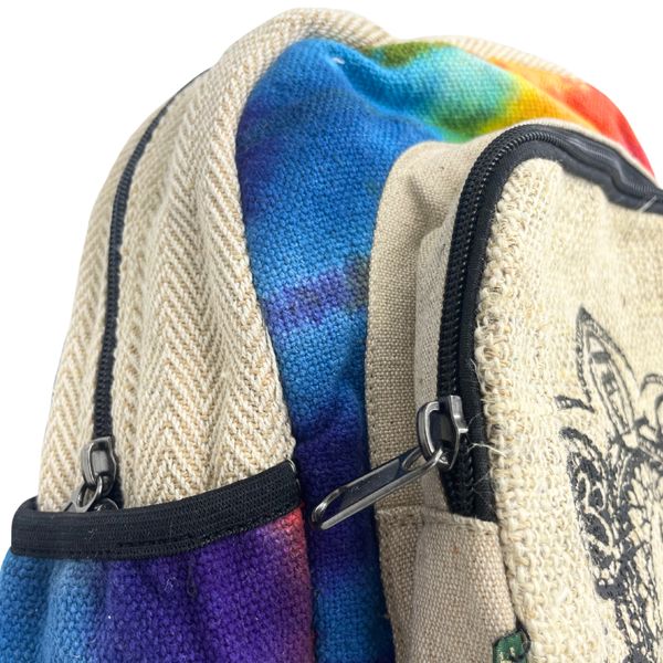 Mittelgroßer Rucksack aus Hanf – 7 Chakra- Batik
