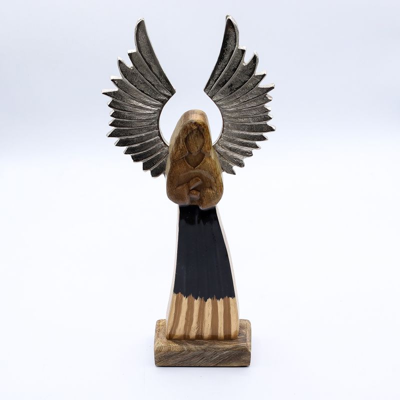 Großer Schutzengel aus Mangoholz, Metallflügel und Emaille-Details – 40 cm