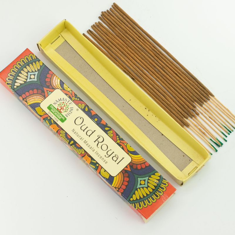 Namaste Mandala Masala Räucherstäbchen Displaypackung (6x8 Duft) (09-16)