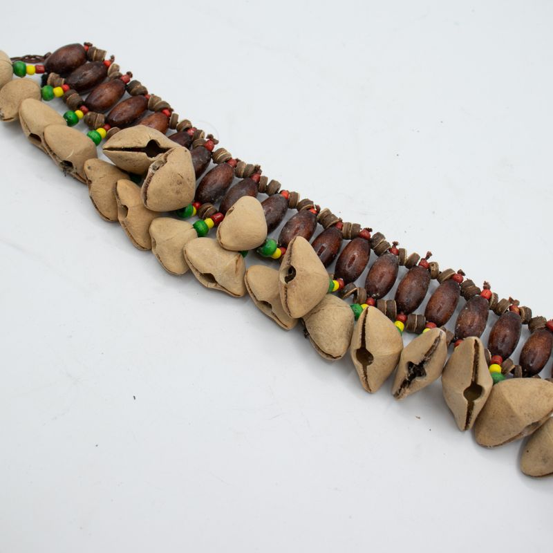 Kenari-Muschel-Ankelschüttler - Rasselarmband (20 Muscheln)