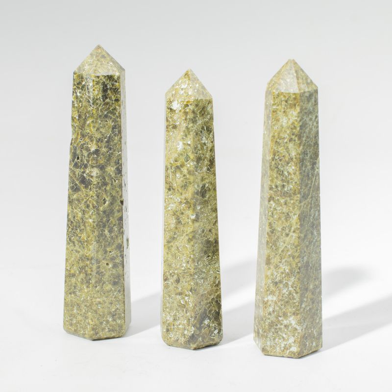 sechsflächige Obeliskspitzen aus Edelstein ca. 11 cm - Epidot