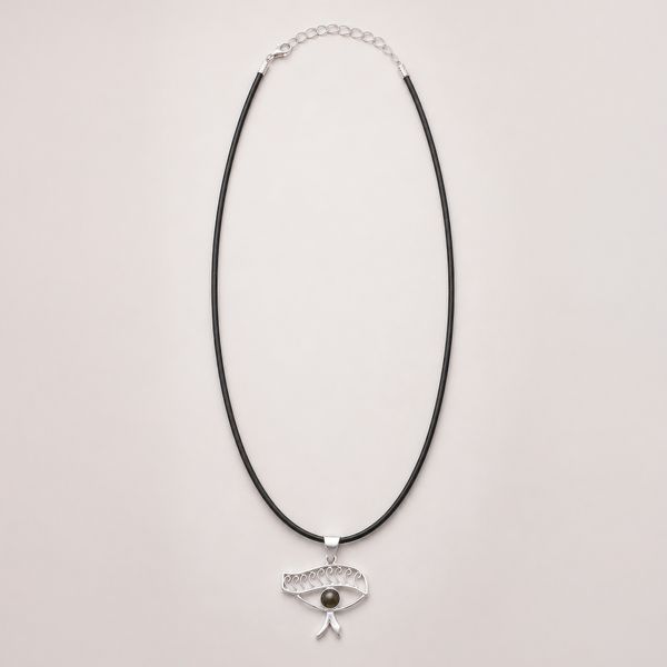 Indische Andachtsanhänger - Silberbeschichtet (45 cm Schnur) - Cleopatra-Auge - Iolith