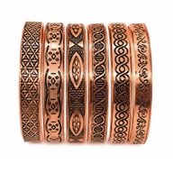 Armbänder aus massivem Kupfer „Nomad Energy“ – mit Gravuren (sortiert)
