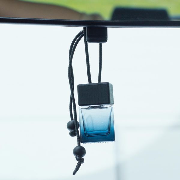 Leere Flaschen für Autodiffusoren