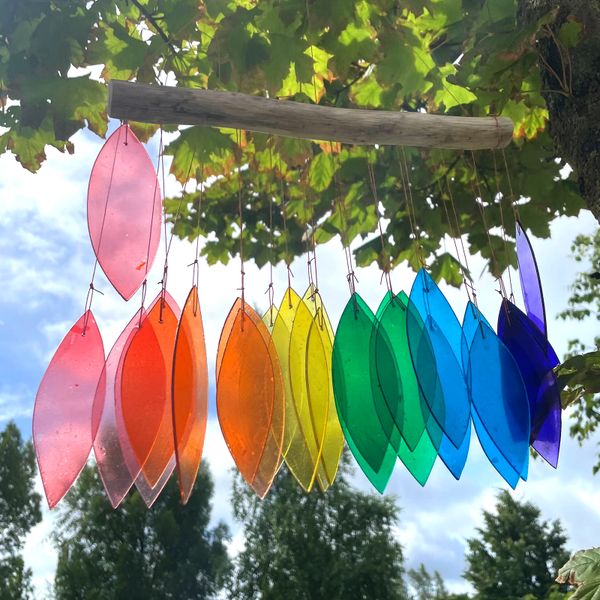 Windspiele aus recyceltem Glas