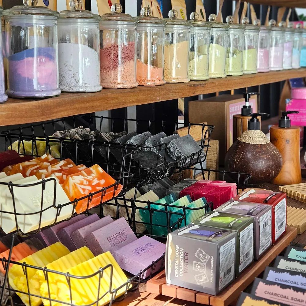 AWGifts Showroom mit Seifen und Badeprodukten