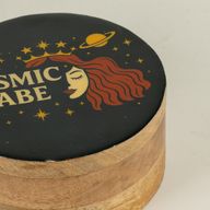 Runde emaillierte Dose – Cosmic Babe