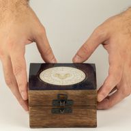 Kleine emaillierte Dose – Widder