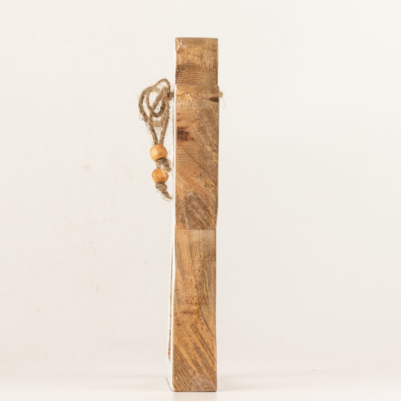 Engel-Figur „Halo“ aus Mangoholz, mittel – weiß emailliert