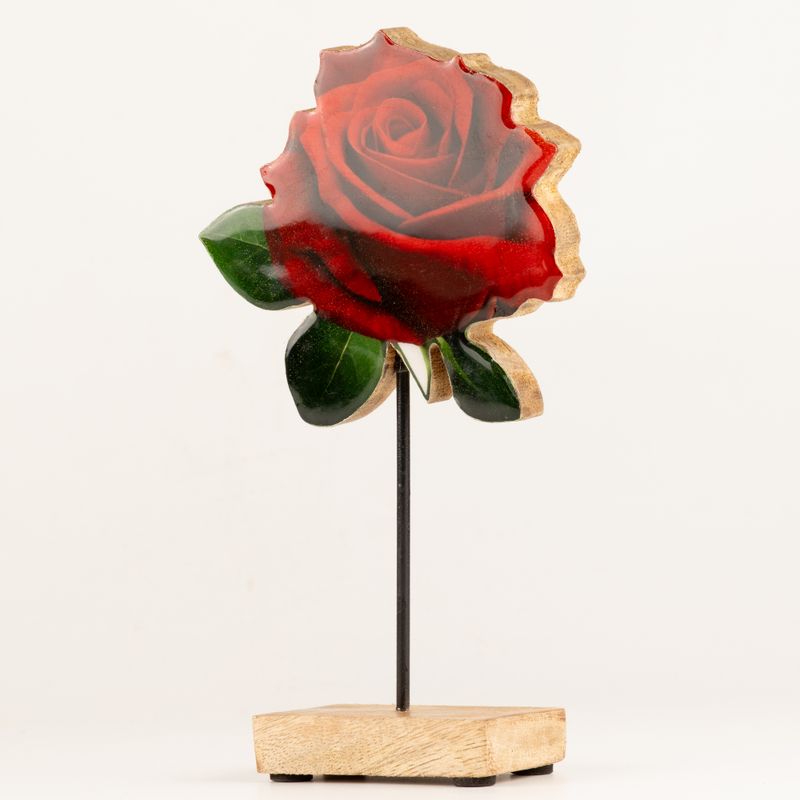 Pflanzen aus Holz – Große einzelne Rose