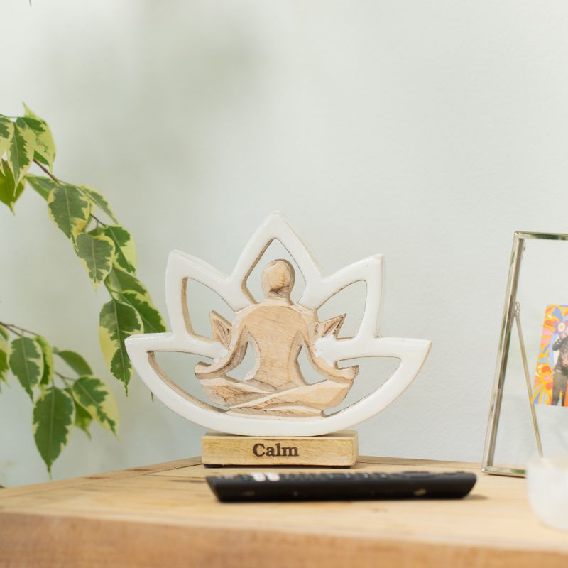Yoga-Figur aus Holz – Lotusblüte – Creme – Gelassenheit