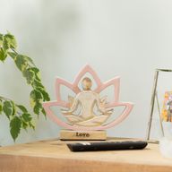 Yoga-Dame aus Holz – Lotusblüte – Altrosa – Liebe