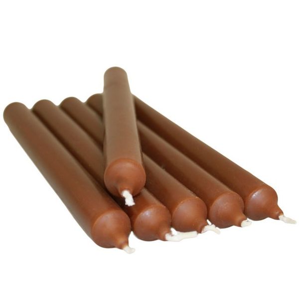 Kaffeebraune Tafelkerzen