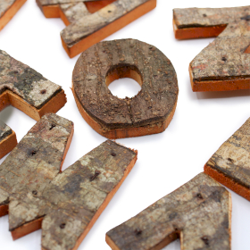 12x Rustikales Rinden-Buchstabe - B  - 7cm