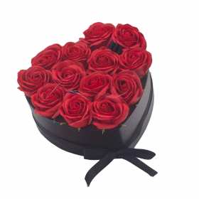 Seifenblumen-Geschenk-Blumenstrauß- 13 Rote Rosen - Herz