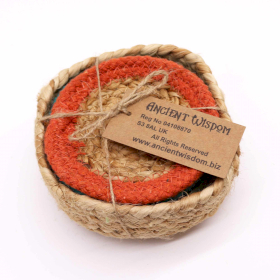 Natürlicher Untersetzer – Jute und Baumwolle, 10 cm (6er-Set). Gemischte Farben im Korb