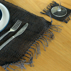Natürliches Tischset mit Seegrasfransen – Schwarz