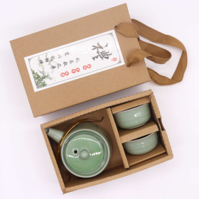 Jade Kräuter Teekanne-Set- Kanne und zwei Tassen