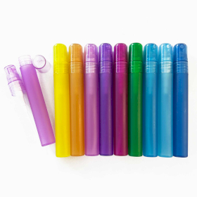 12x Taschenparfümspray 10 ml – (12 zufällige Farben)