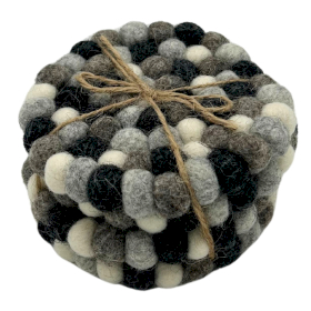 Runde Untersetzer aus Filzkugeln- 10cm Mehre Grautöne (4er-Set)