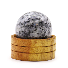 Edelsteinkristallkugel 50mm -Indischer Mondstein mit Ständer